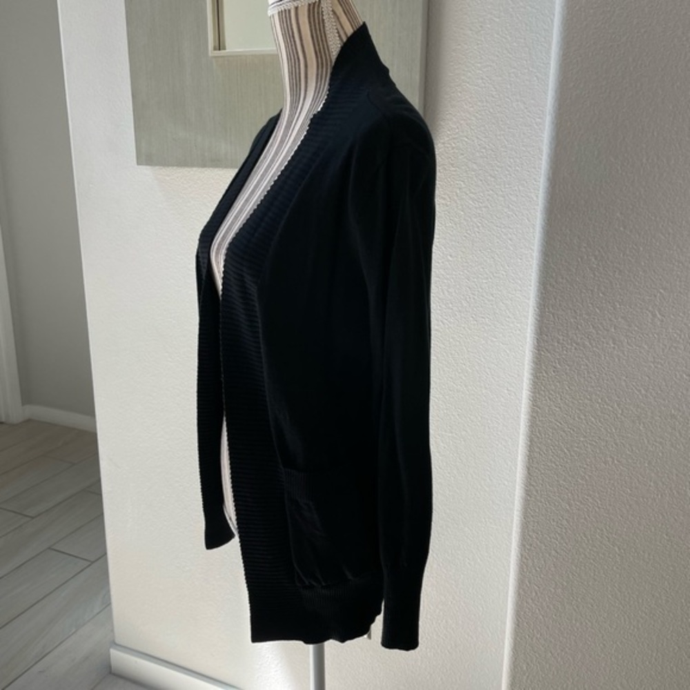Voianlimo Black Cardigan